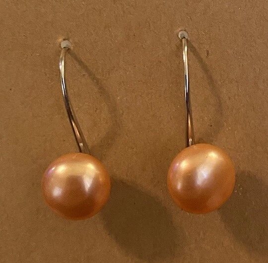 Pendientes colgantes de perlas de agua dulce melocotón brillante de plata esterlina H firmados por Honora Foto 3 de 4