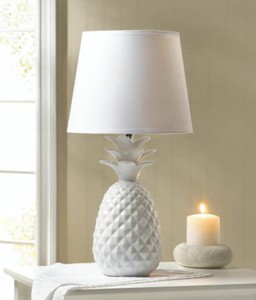white pineapple table lamp