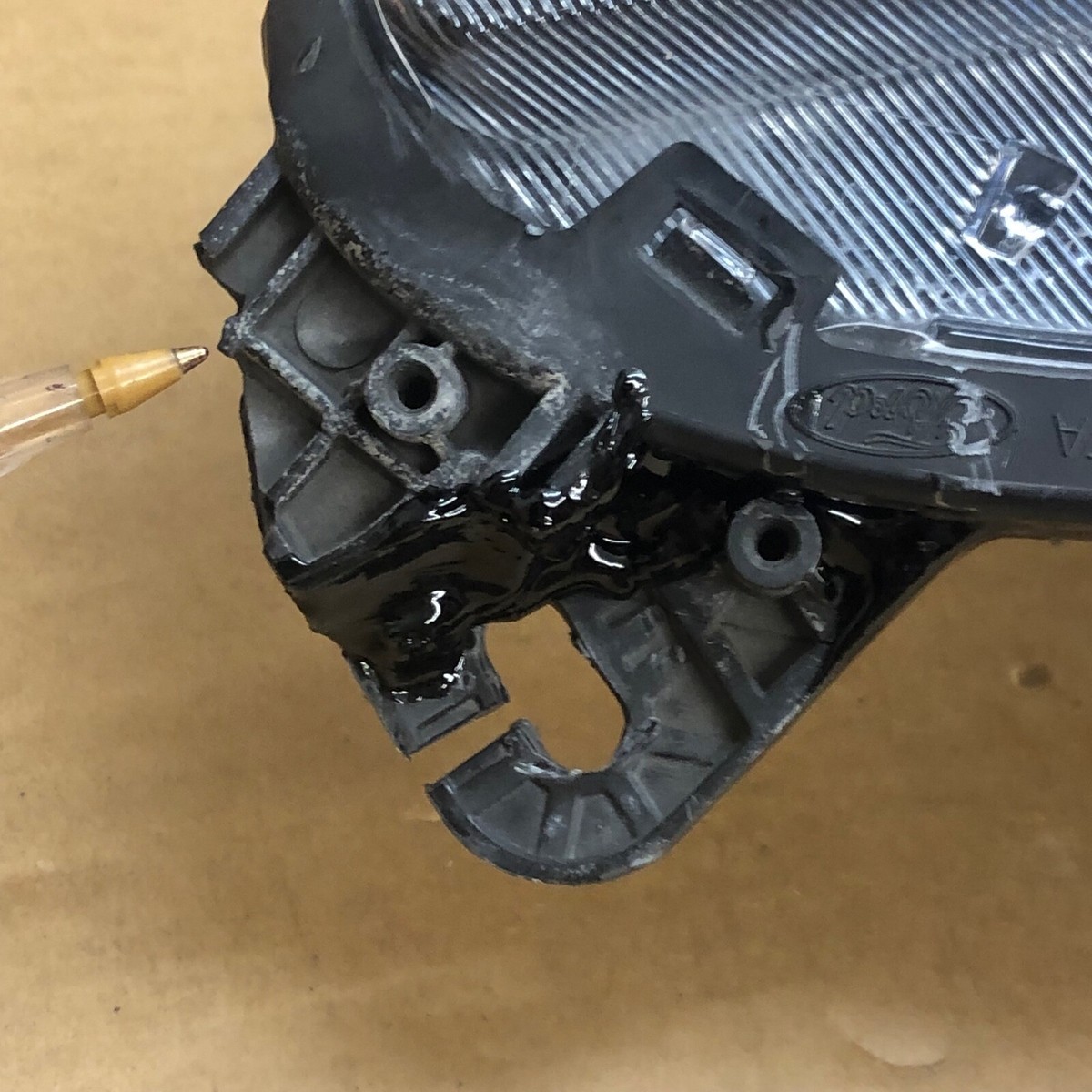 FORD KUGA L/H XENON 2361420 HEADLIGHT PASSENGERS GV41-13W030-GE  