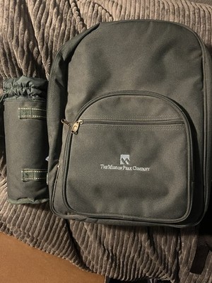The Mission Peak Company Picnic Backpack Set for 2, Green Grape Print, Insulated