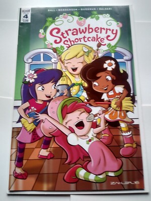 IDW  Strawberry Shortcake 4 Standard Cover A Amy Mebberson 2016