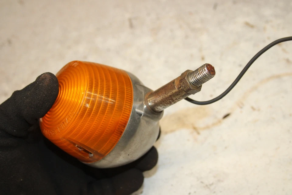 Suzuki T350 1969 intermitente trasero indicador de luz A5-2069.aaa Foto 2 de 4