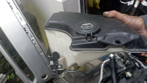 BMW E46 Z4 Behälter Scheibenwaschanlage Wischwasserbehälter mit Waschpumpe