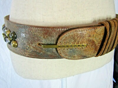 CASSANDRA LOS ANGELES Crystal Spiked Studded Distressed Leather Beluga Belt M Cassandra Los Angeles Crystal Spiked Studded Leather Beluga  main image 3