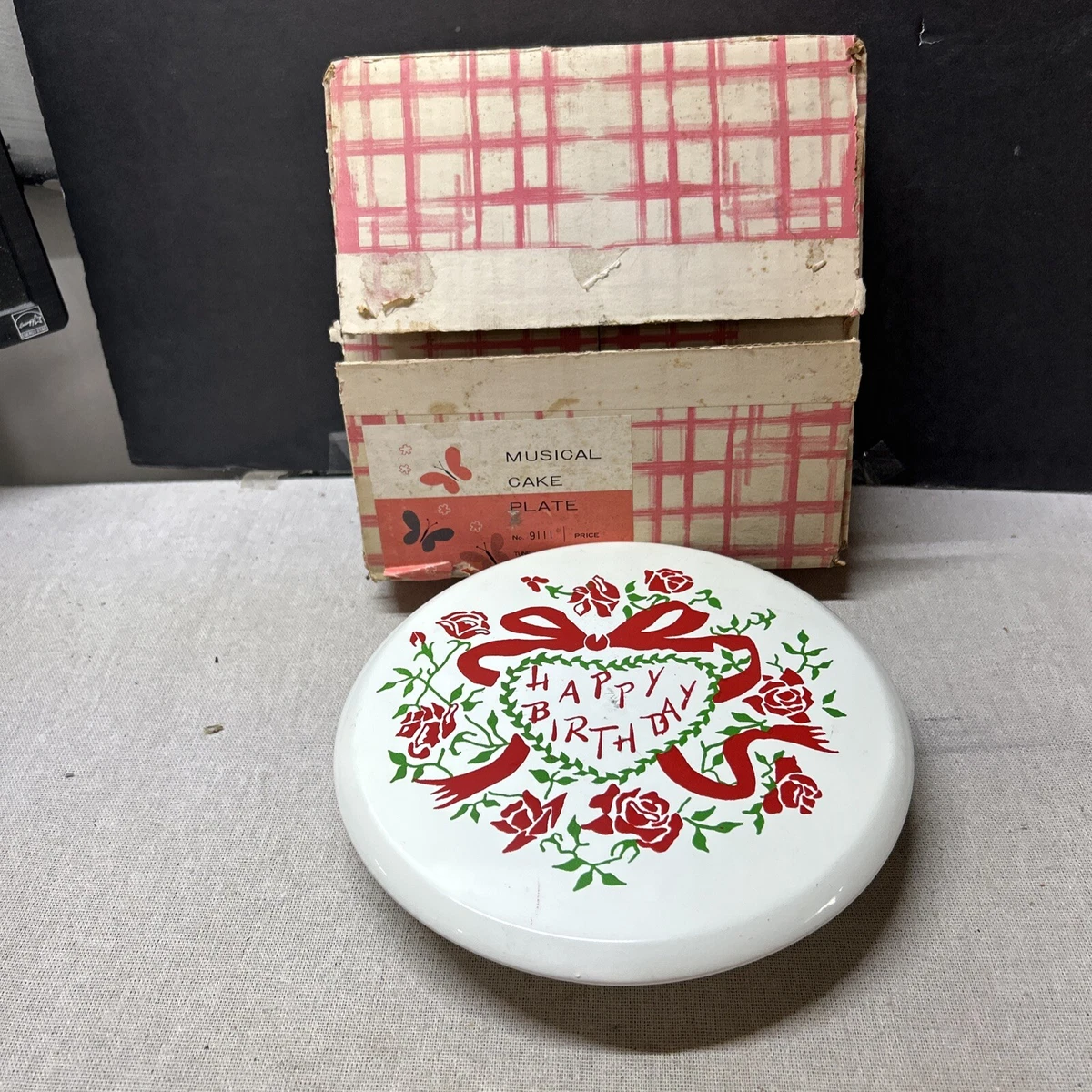 Musical cake cheap plate