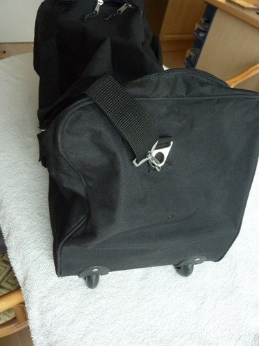 Lightpak Reisetasche Jumbo mit Trolleysystem 71 /40/31 cm schwarz 600D Polyester - Bild 3 von 10