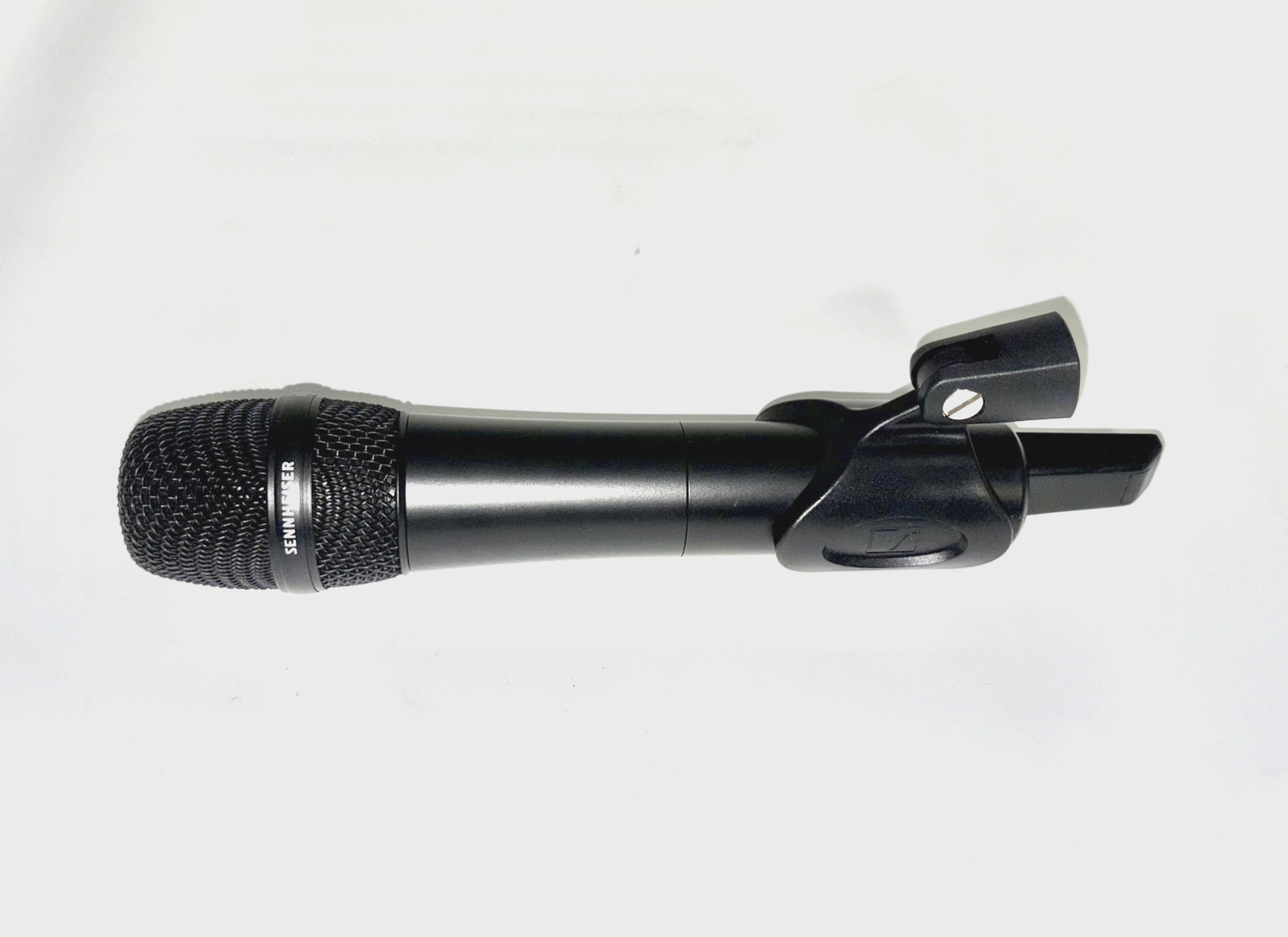 Sennheiser EW-D Wireless Handheld Transmitter e835 — Q1-Q6