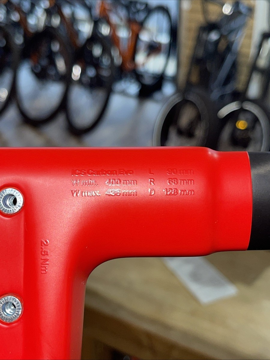 BMC ICS carbon evo 一体ハンドル 赤黒 400mm/90mm Cockpit ICS2 Carbon EVO Red – BMC USA Corporation