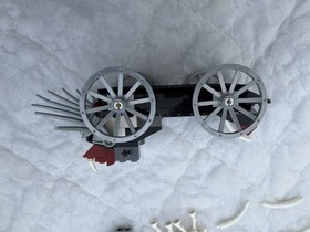 LEGO CASTLE 7092 SKELETONS' PRISON CARRIAGE INCOMPLETE 1 KNIGHT 1 WHITE HORSE