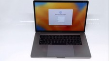 Apple MacBook Pro A1707 15 Core i7 16GB 512GB Gray 2017