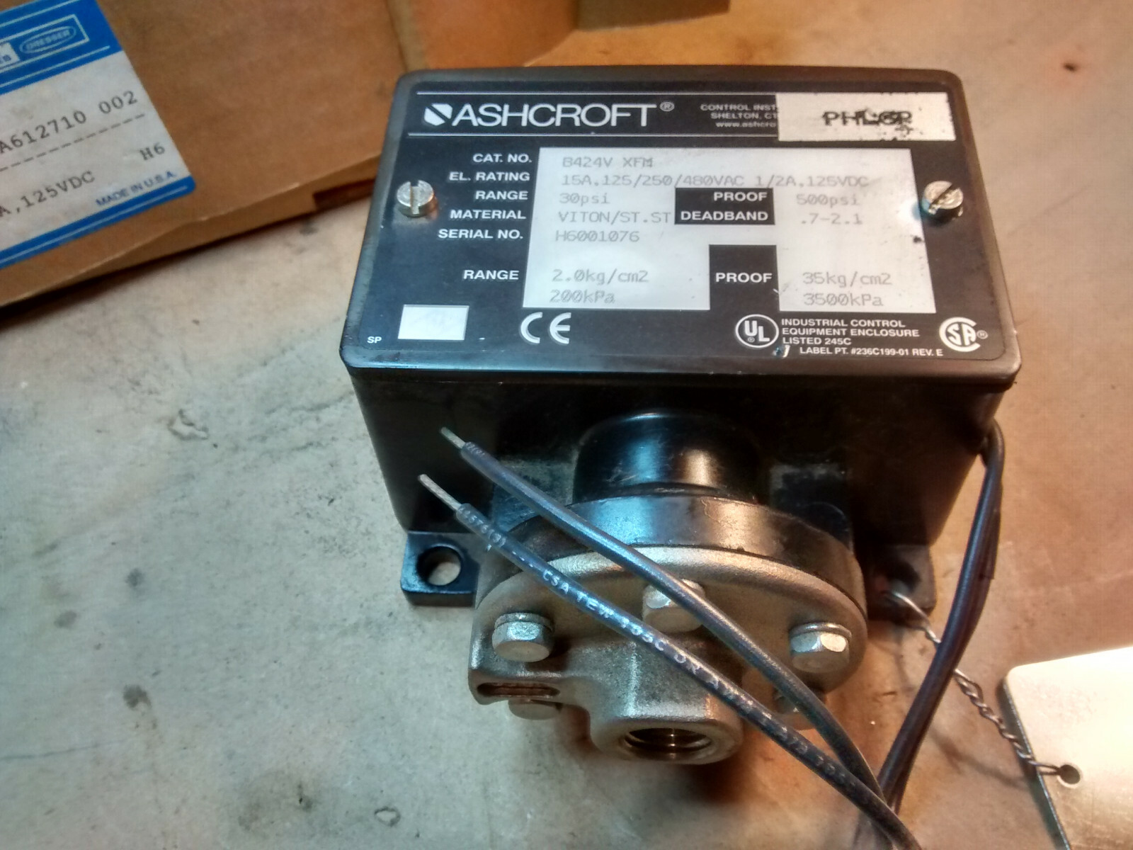 Ashcroft B424V XFM 30 PSI Pressure Switch B4 General Purpose 15A 125