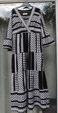Aspiga Black Gold Dress XS Extra Small Oversized Aztec