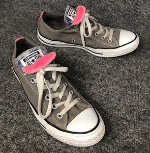 womens converse double tongue shoes