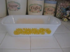 Vintage Ovenware Glass Loaf Pan Yellow Flower Daisy Circa 1960-70 Made in USA