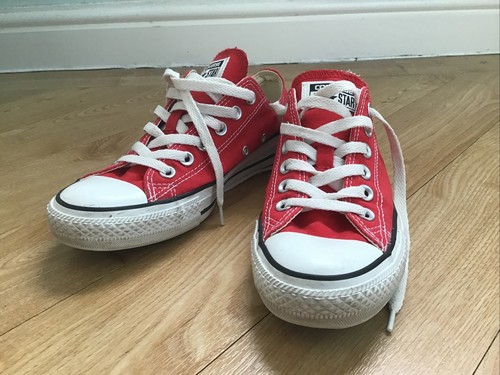 red converse trainers size 5