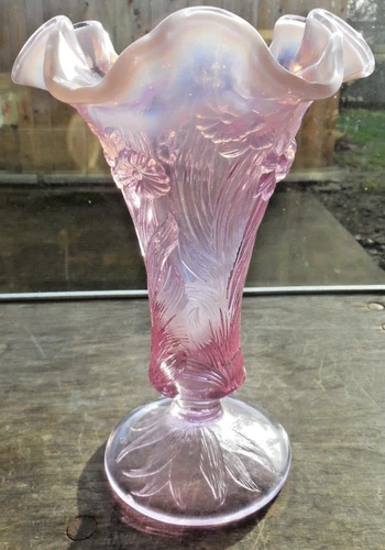 Fenton Glass Pink Ruffled Opalescent  7.5" Daffodil Vase w Label