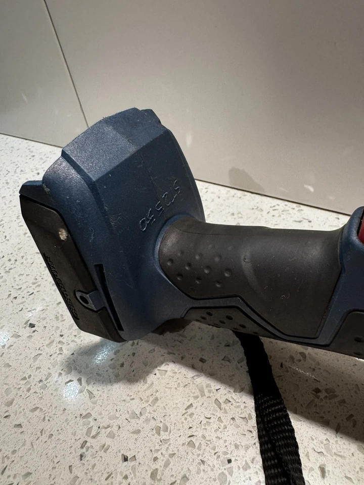 Bosch Impact Driver Cordless 18V Li-Ion ProfessionalGDR18V-LI Compact Body Only - Image 4 of 4