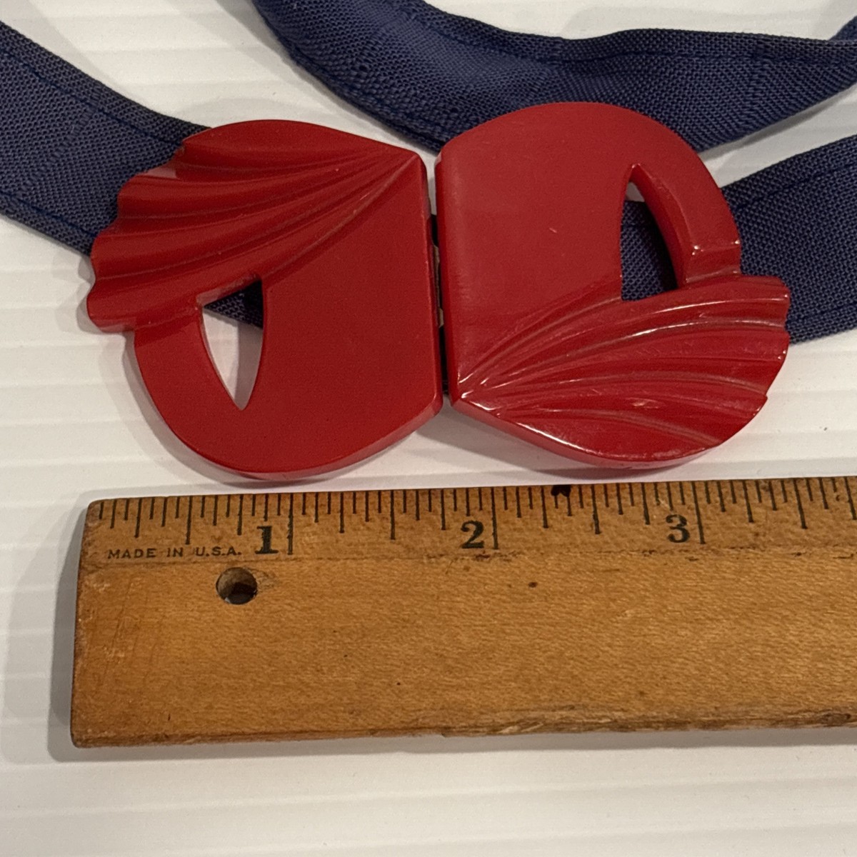 VTG Red Bakelite 2 Piece Belt Buckle With Fabric Belt Art  display picture 2