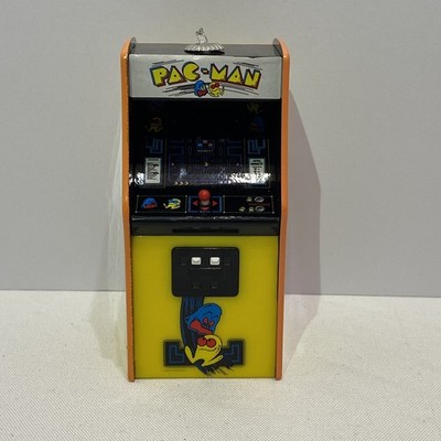 Pac-Man Arcade Video Game Christmas Ornament Decoupage NWT Brand Ruz