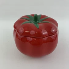 Tomato Shaped Ceramic Serving Dish Tureen Cocotte Casserole w/ Lid 4” Dia