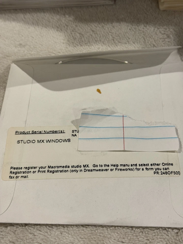 Macromedia Studio MX ZWSWIN60CD FOR WINDOWS - SERIAL # INCLUDED!!!! - Image 2 of 2