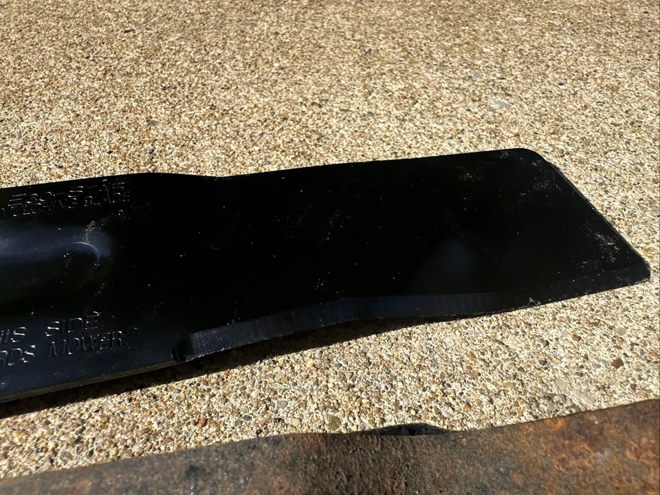 Cuchillas y llave para cortacésped Neuton OEM Foto 2 de 4