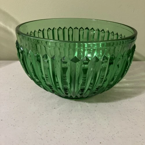 Vintage  8" Green Glass Ribbed Bowl-4" Deep