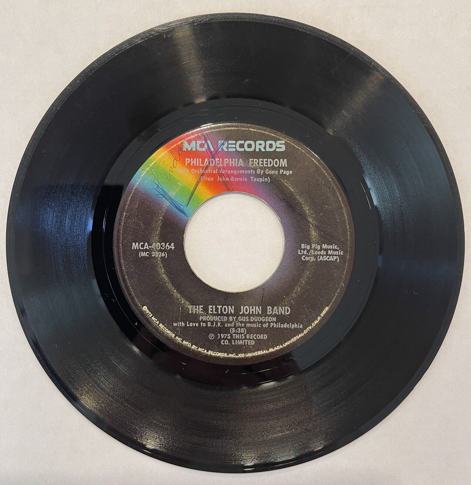 The Elton John Band Philadelphia Freedom/I Saw Her Standing There 45 RPM Single