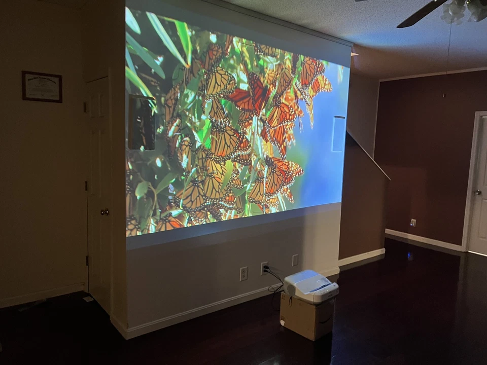 Epson Powerlite 475w Ultra-Short Throw Projector _ Perfect for Sewing Patterns - Image 3 of 4