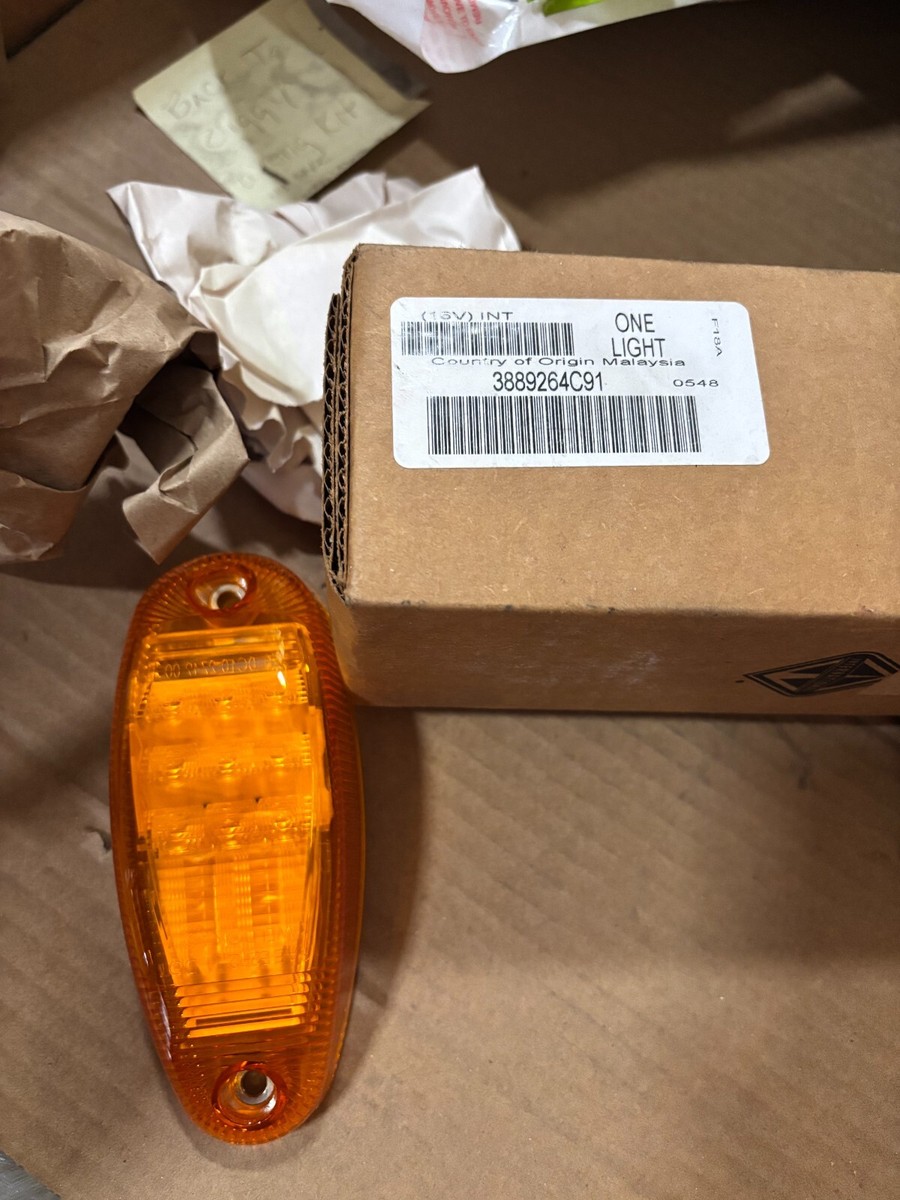 International LED Light Turn Signal 3889264C91 for sale