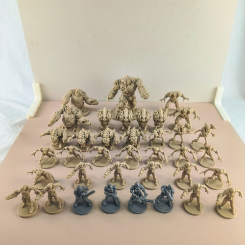 37Pcs Doom The Board Game Fantasy Flight Games 2nd Edition Cyberdemon - Picture 8 of 8