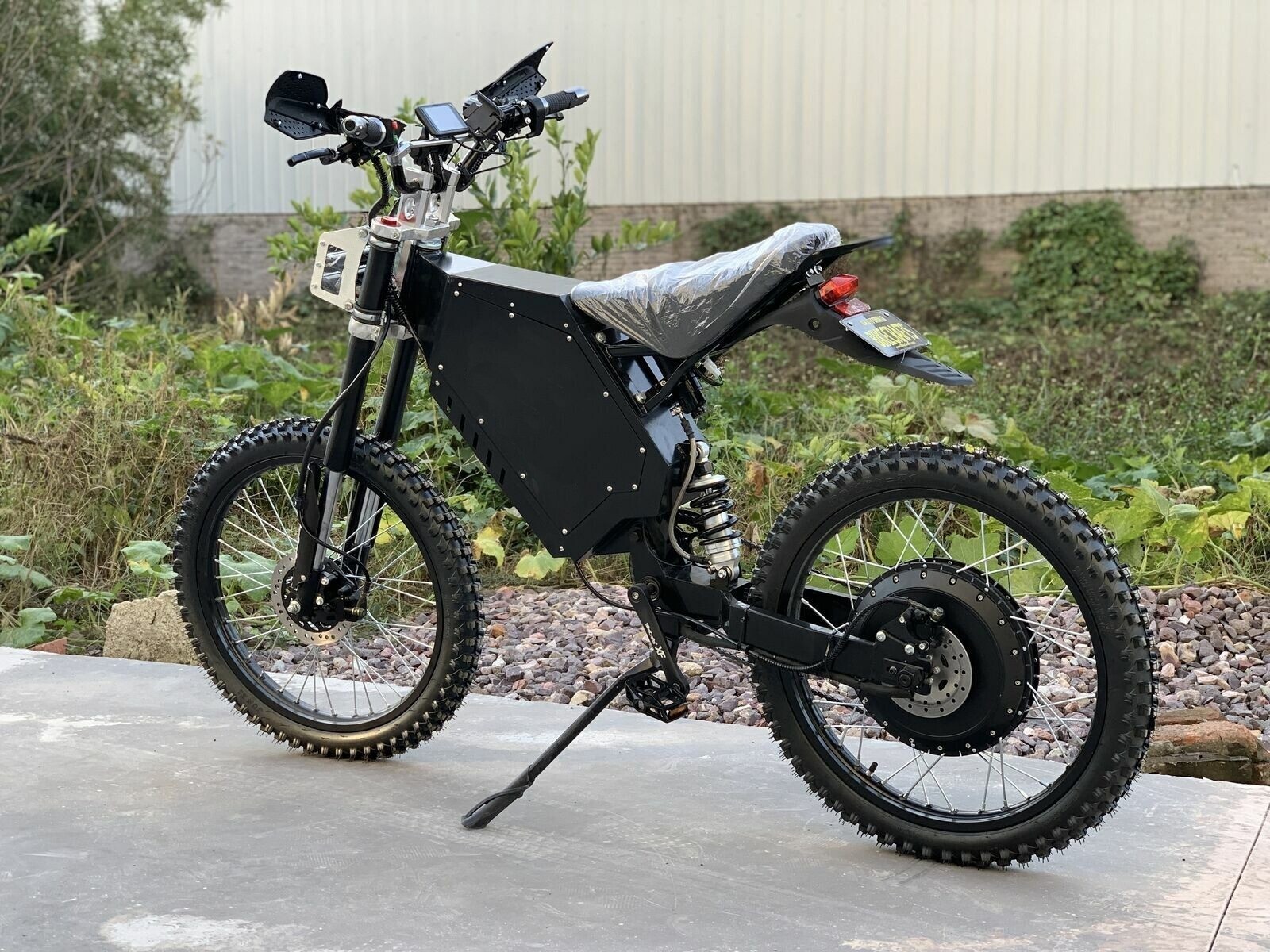 8000w Stealth Bomber Black OffRoad EBike 60MPH SurRon, Segway Style