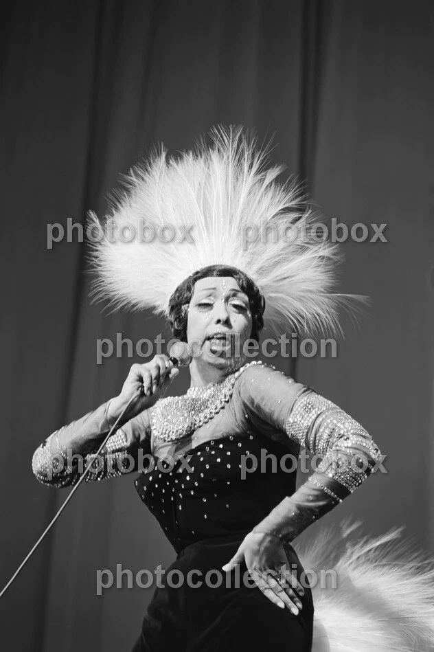 * Josephine Baker - Exclusive PHOTO 566 * - Photo 1/1