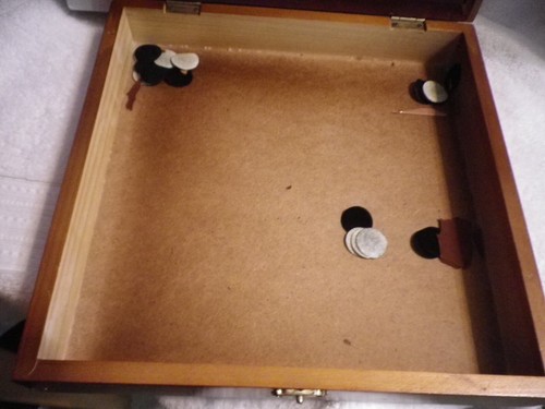 HINGED MAHOGANY FINISHED WOODEN BOX GLASS-SMOKED/FROSTED CHESS SET WITH MIRRORED - Picture 14 of 14