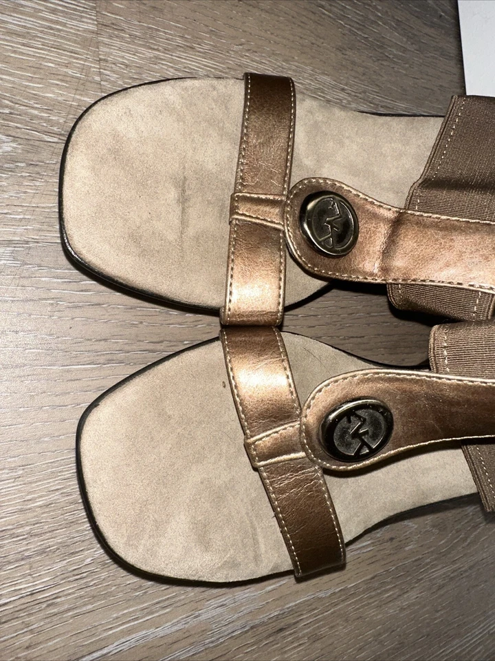 Anne Kline Slip On Open Toe Suede Buckle Accent Size 10M Two Tone - Image 3 of 4