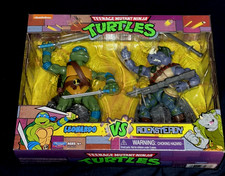 Leonardo vs Rocksteady Teenage Mutant Ninja Turtles Playmates Nickelodeon TMNT