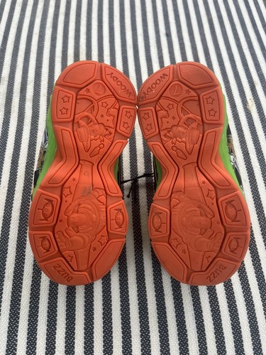 Baby Boys Size 7 Disney Pixar Toy Story Buzz Lightyear LIGHT UP Sneaker Shoes - Picture 2 of 7