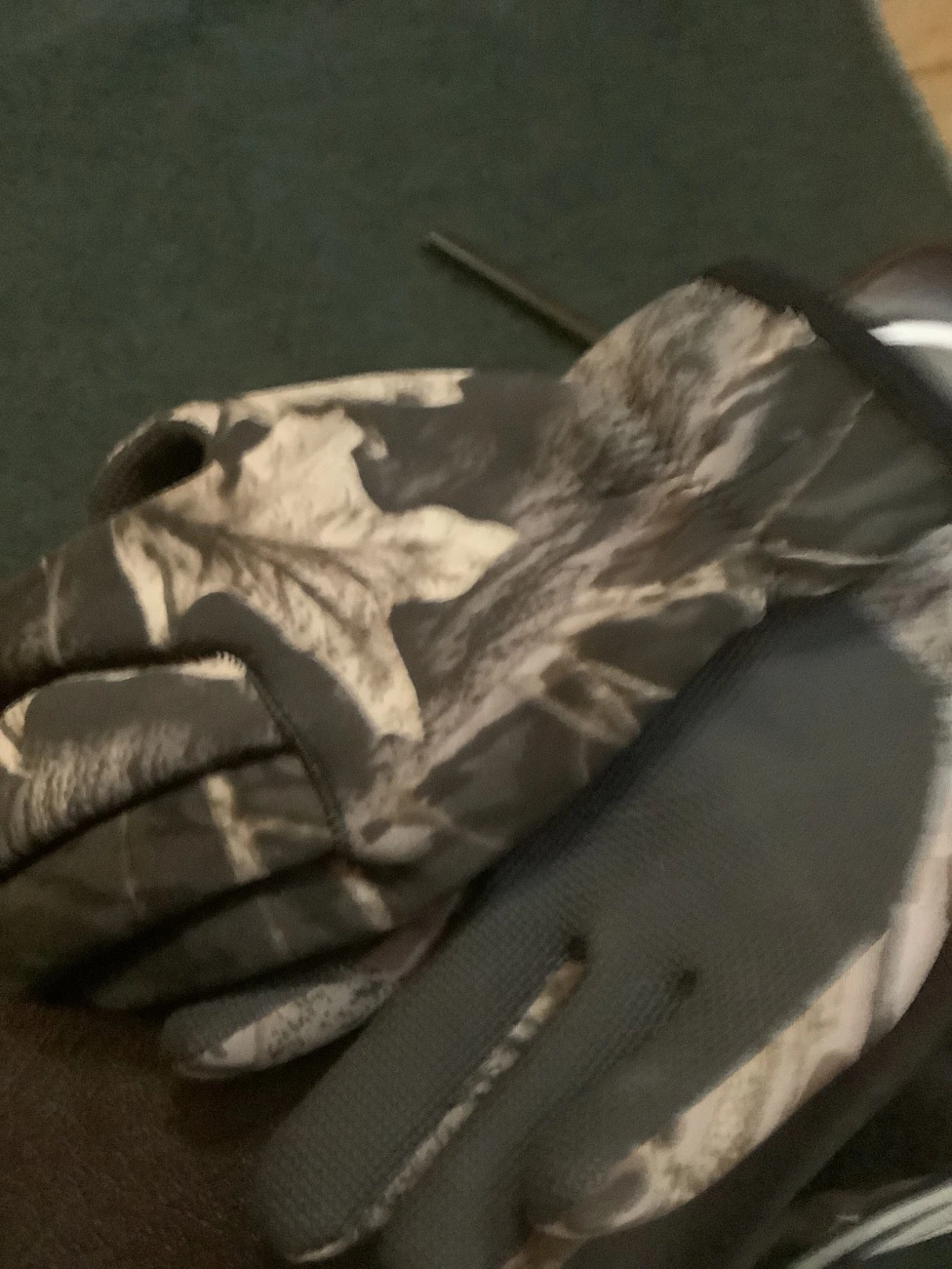 White waters, outdoors, hunting fishing camo neoprene, gloves, large -xl