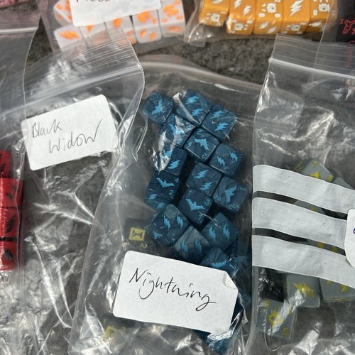 Dice Masters Dice Mixed Bundle Dc Comics Marvel 175+ - Picture 4 of 9