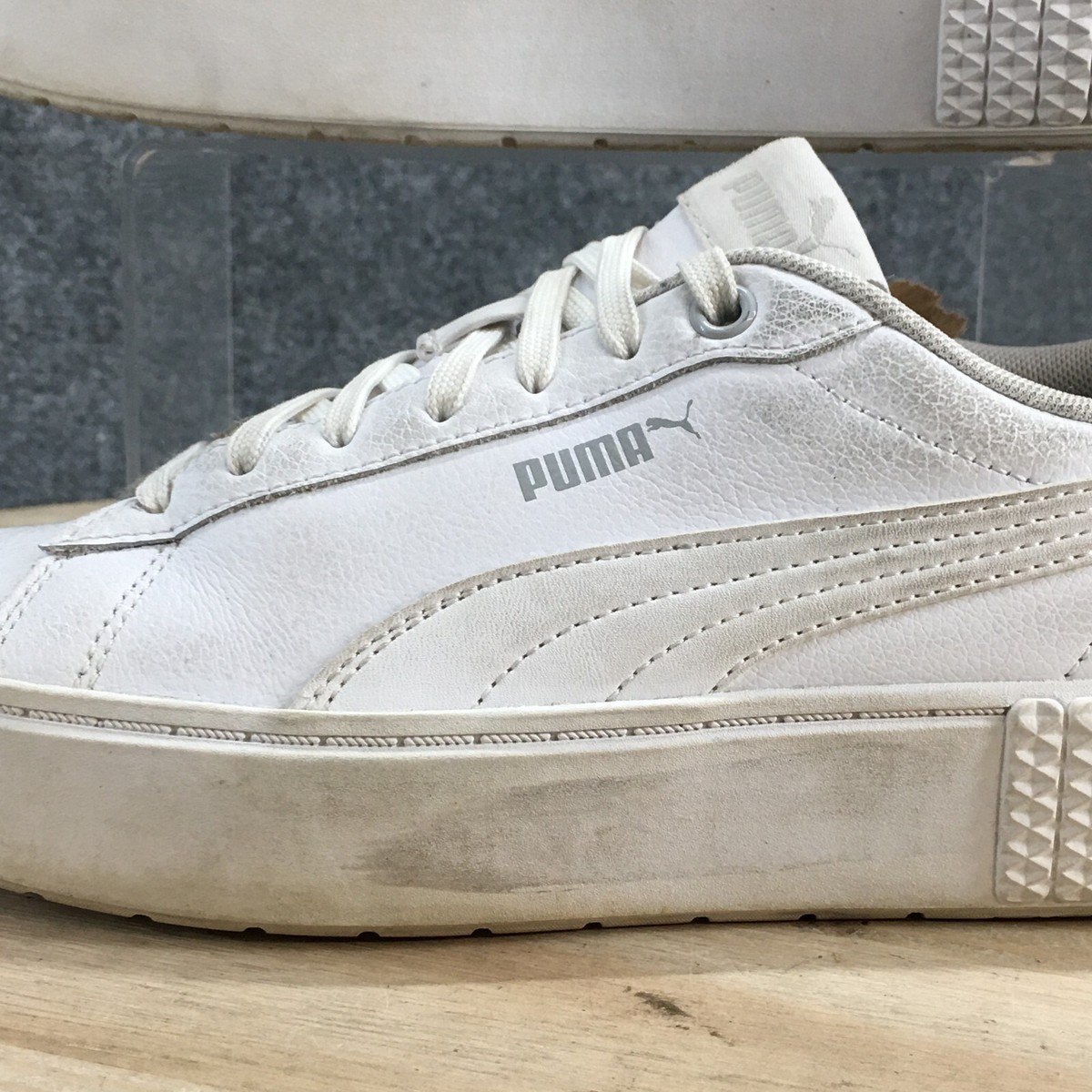 Puma Shoes Womens 8.5 Smash Platform V2 Low Top Sneaker