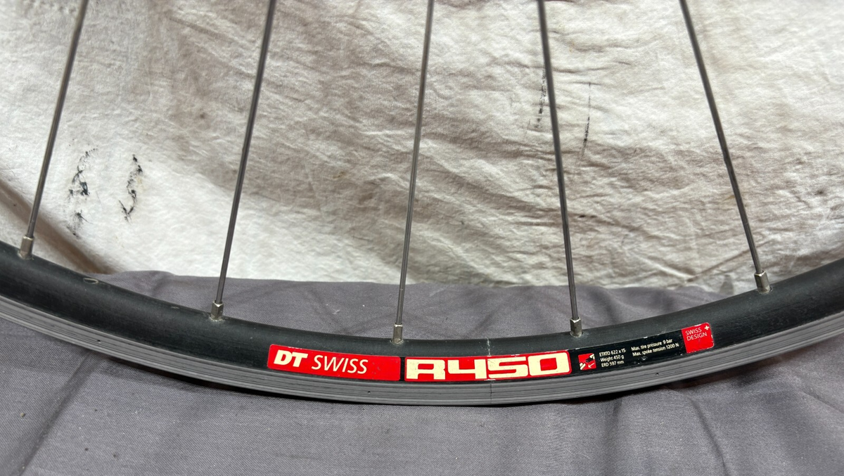 パーツ DT SWISS front wheel tubeless tire 700c s-l1200.png