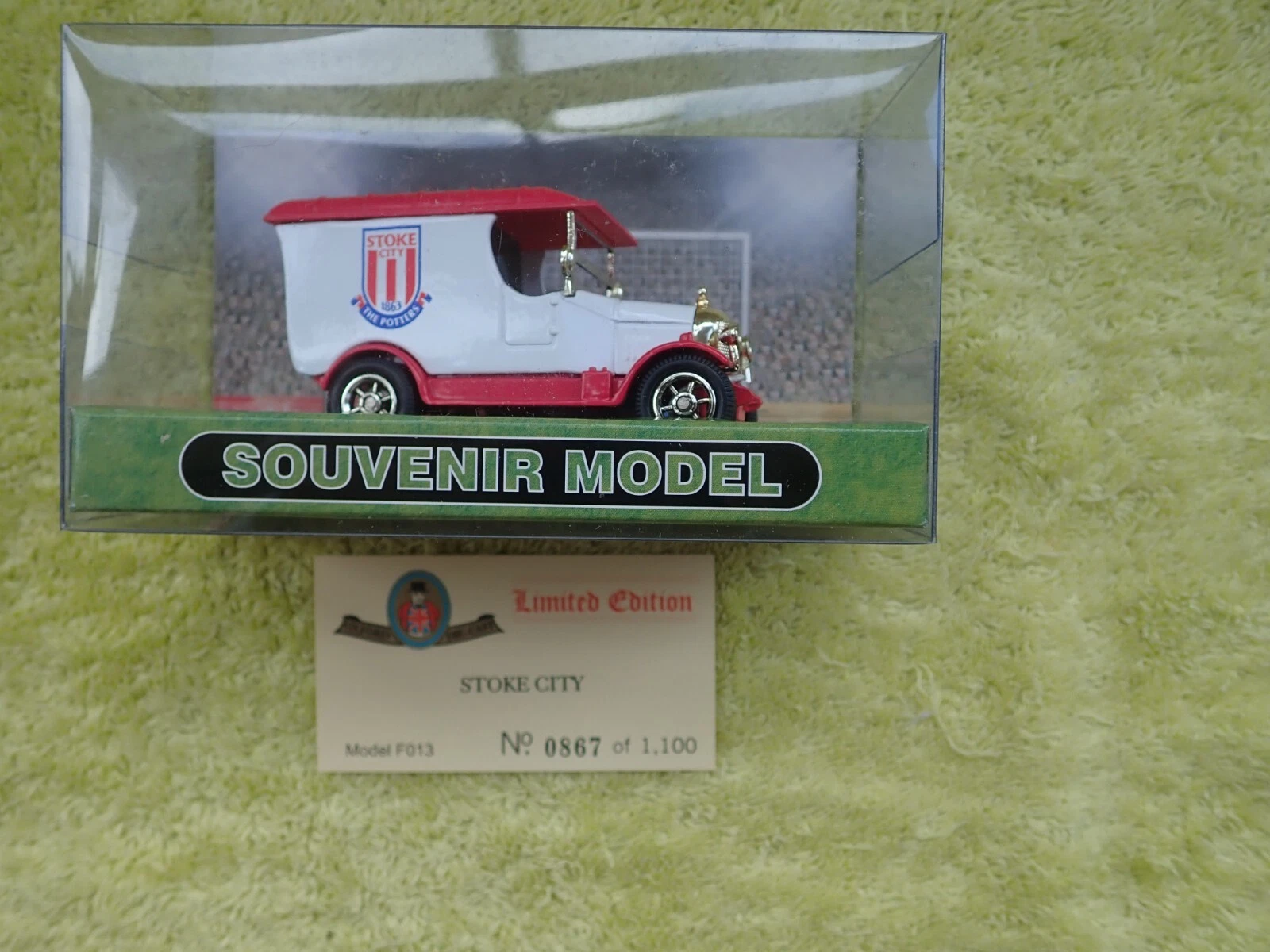 VANS Oxford Diecast Football Club Van FO13 Stoke City Edizione Limitata n.867 di 1100