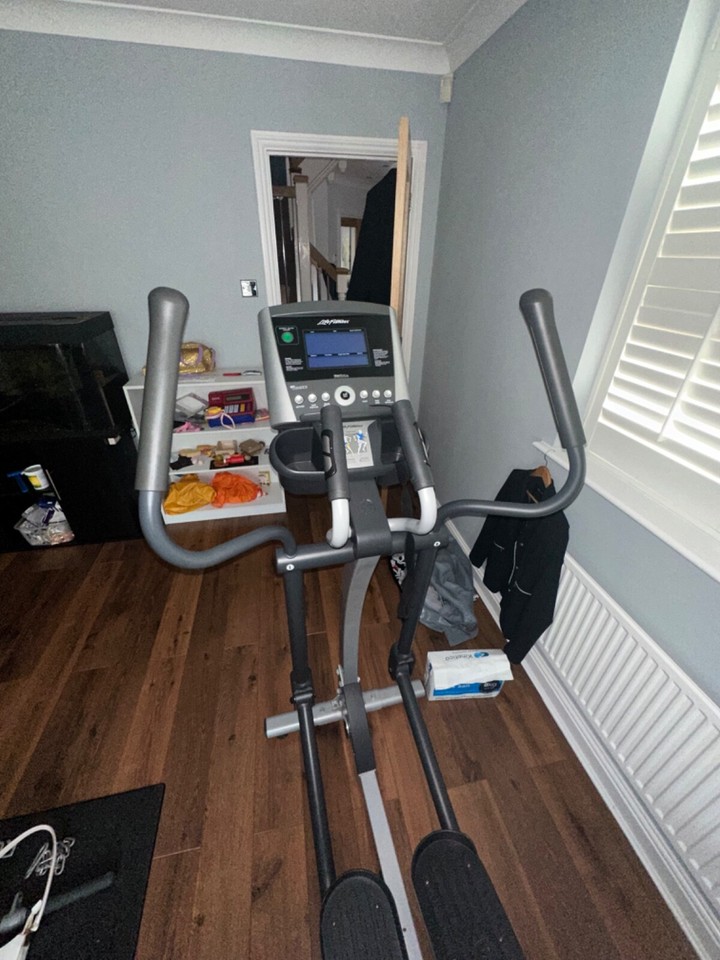 Life Fitness X1 Elliptical CrossTrainer eBay