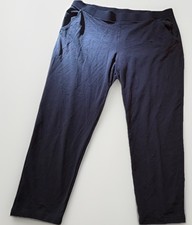 Chico's Black Knit Ankle Pants Elastic Waist Zipper Pockets Straight Leg Women