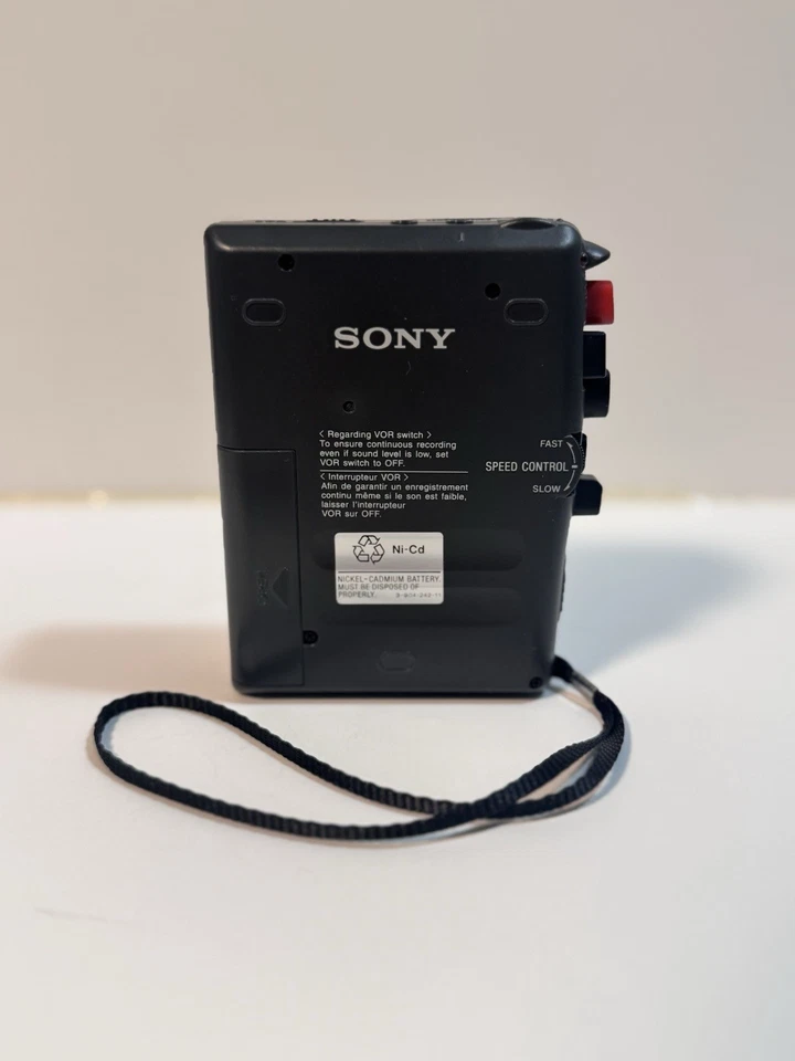 Sony TCM-354V Portátil Cinta Cassette Grabadora de Voz Piezas/Reparación Foto 3 de 4