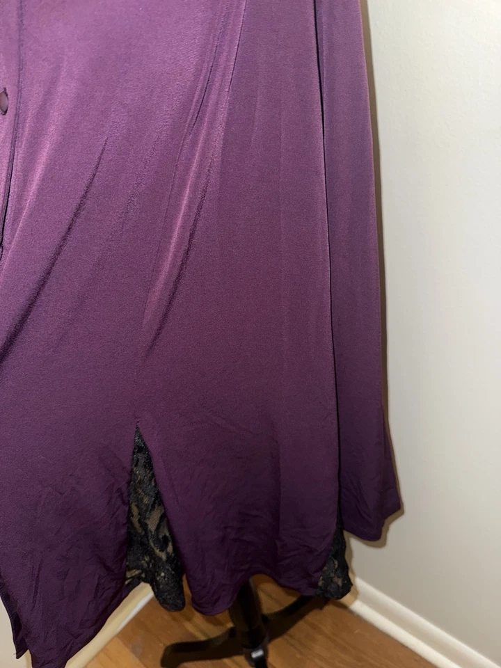 Blusa Susan Graver para mujer tejida líquida con botones ciruela púrpura encaje inferior 3XL Foto 3 de 4