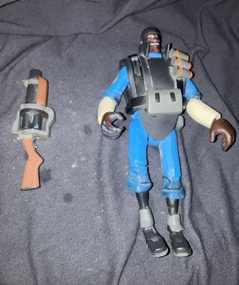 Team Fortress 2 BLU Demoman Action Figure TF2 Valve Collectible Figure