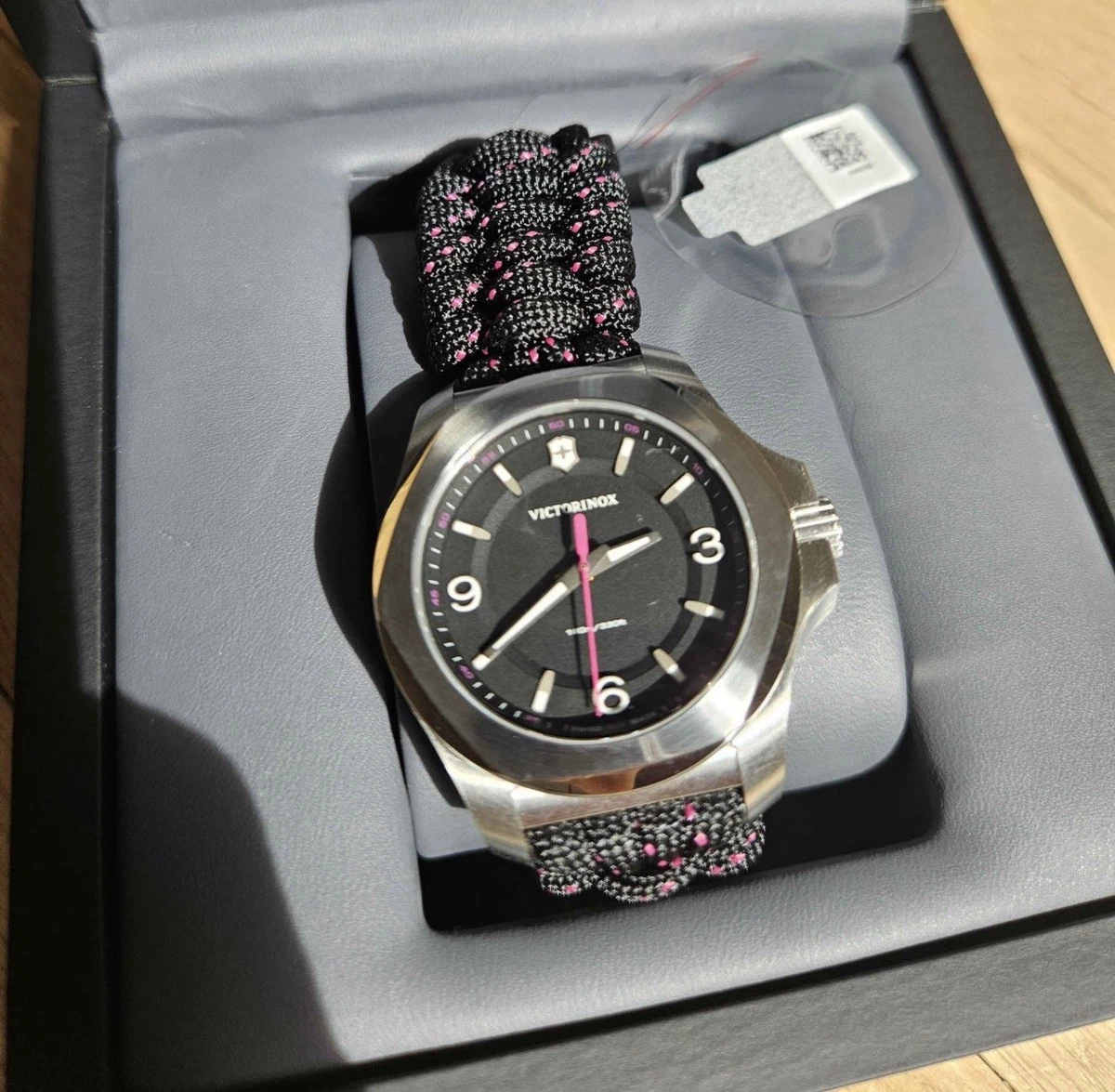 Victorinox Women Wristwatches for sale | eBay display picture 3
