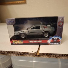 Jada Toys Hollywood Rides:   Back to the Future Time Machine  1.32 Scale (16)