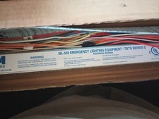 Alimentatore di backup di emergenza fluorescente IOTA ISL-540 TBTS nuovo vecchio magazzino